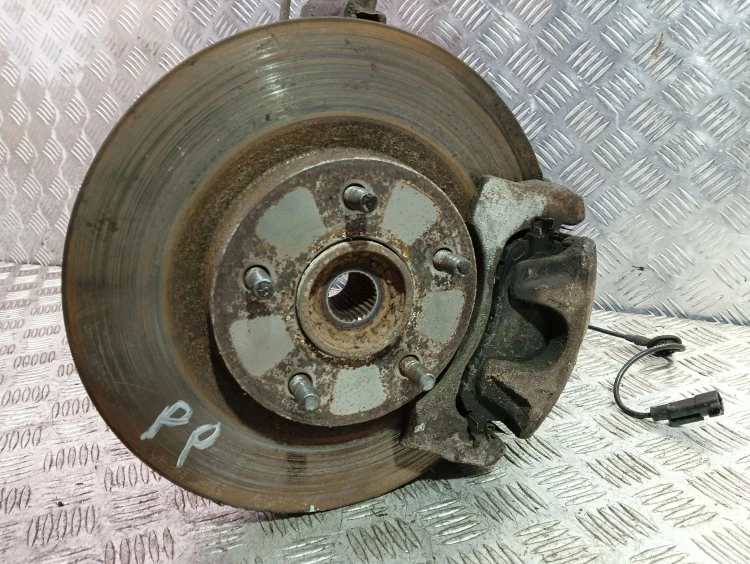 ZWROTNICA AMORTYZATOR PRAWY PRZÓD JEEP PATRIOT LIFT (2011-2017) 2.0 16V 156