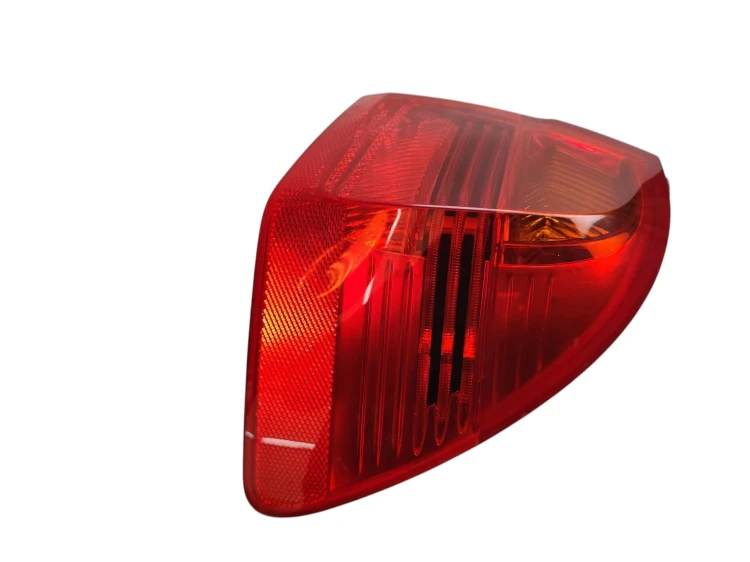 LAMPA PRAWY TYŁ BMW E91 (2005-2008) 2.0 143KM 716006226