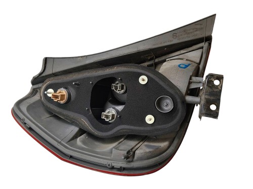 LAMPA PRAWY TYŁ HONDA JAZZ II LIFT (2004-2008) 1.2 78KM