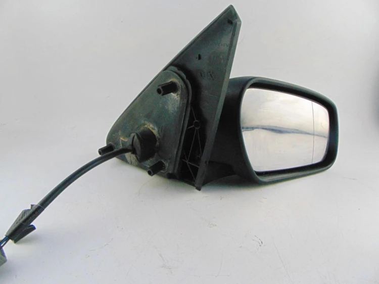 LUSTERKO PRAWE FORD MONDEO MK3 (2001-2007)