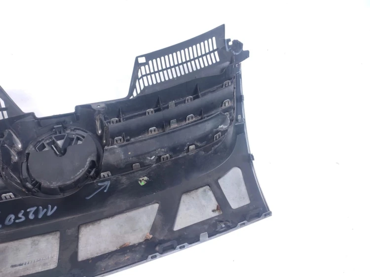 ATRAPA GRILL VOLKSWAGEN GOLF V (2003-2008) 1.9 TDI 105KM