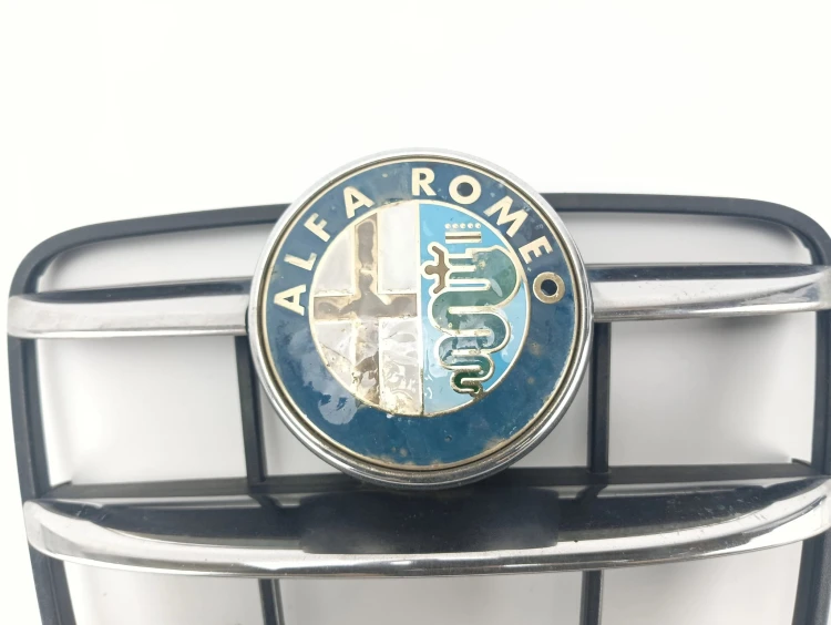 ATRAPA GRILL ALFA ROMEO MITO (2008-2013) 1.4 T-JET 120KM 156078532