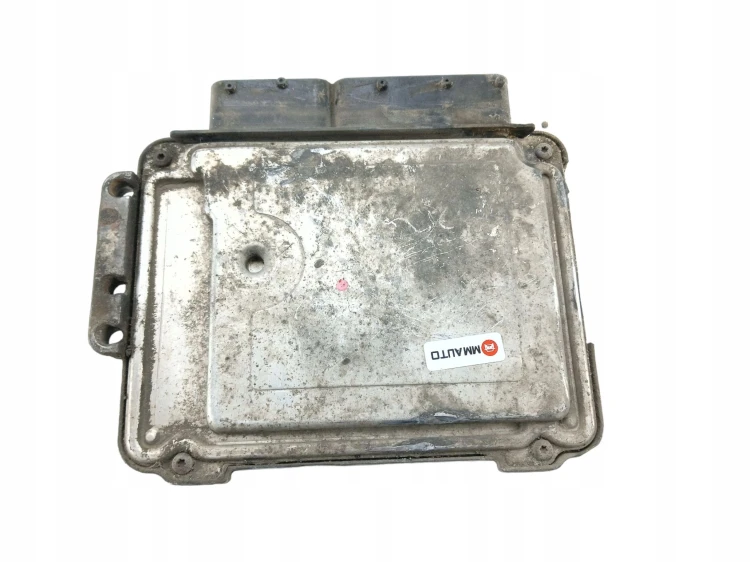 KOMPUTER STEROWNIK SILNIKA OPEL ASTRA H (2004-2006) 1.9 CDTI 150KM 02810116