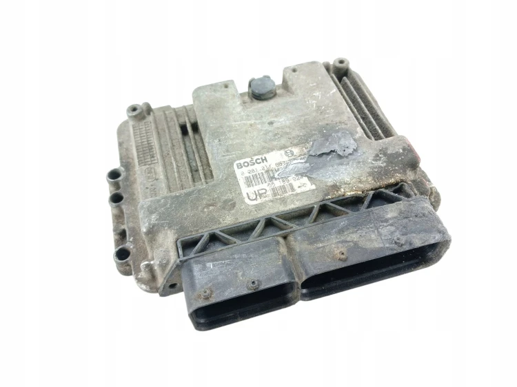 KOMPUTER STEROWNIK SILNIKA OPEL ASTRA H (2004-2006) 1.9 CDTI 150KM 02810116