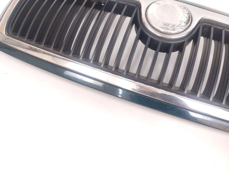 ATRAPA GRILL SKODA FABIA I (1999-2004) 1.4 MPI 60KM