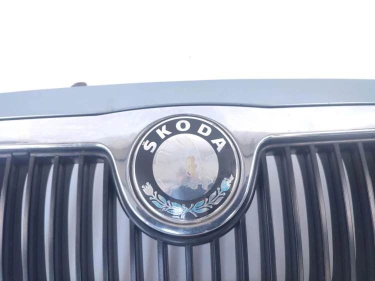ATRAPA GRILL SKODA ROOMSTER (2006-2010) 1.9 TDI 105KM