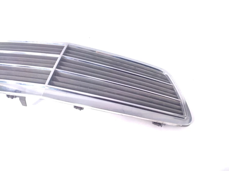 ATRAPA GRILL MERCEDES C W203 (2000-2003) 2.0 129KM