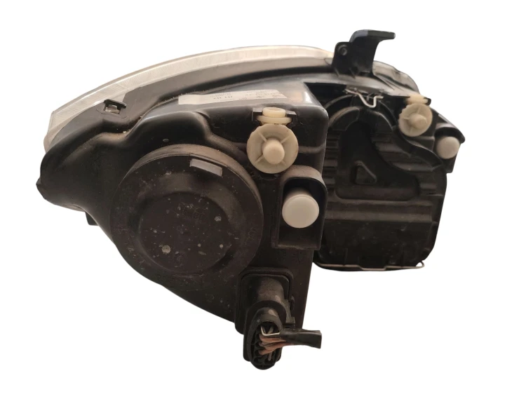 LAMPA LEWY PRZÓD SEAT TOLEDO III (2004-2009) 2.0 TDI 140KM 20-B210