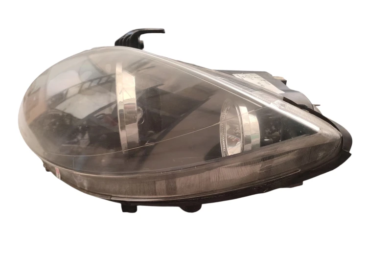 LAMPA LEWY PRZÓD SEAT TOLEDO III (2004-2009) 2.0 TDI 140KM 20-B210