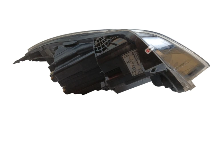 LAMPA LEWY PRZÓD OPEL INSIGNIA A LIFT (2013-2017) 2.0 CDTI 120KM 13409906