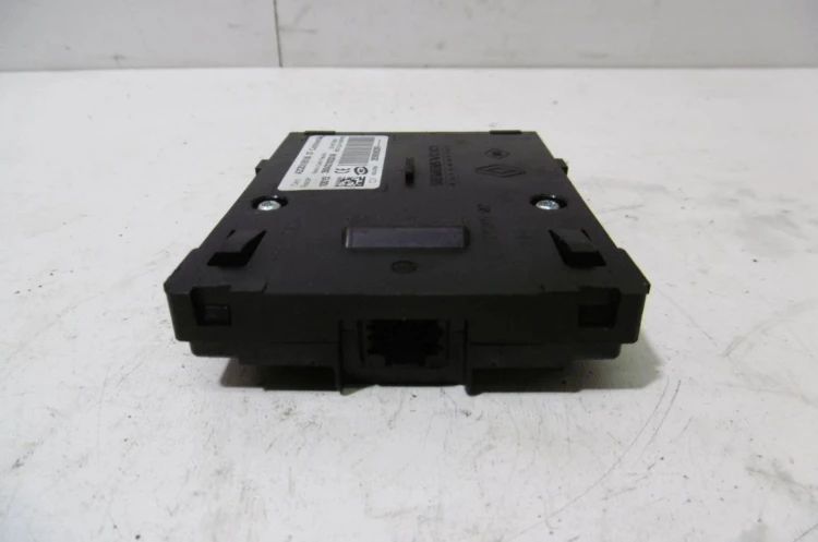 CZYTNIK KART RENAULT SCENIC II (2003-2005) A2C53185186