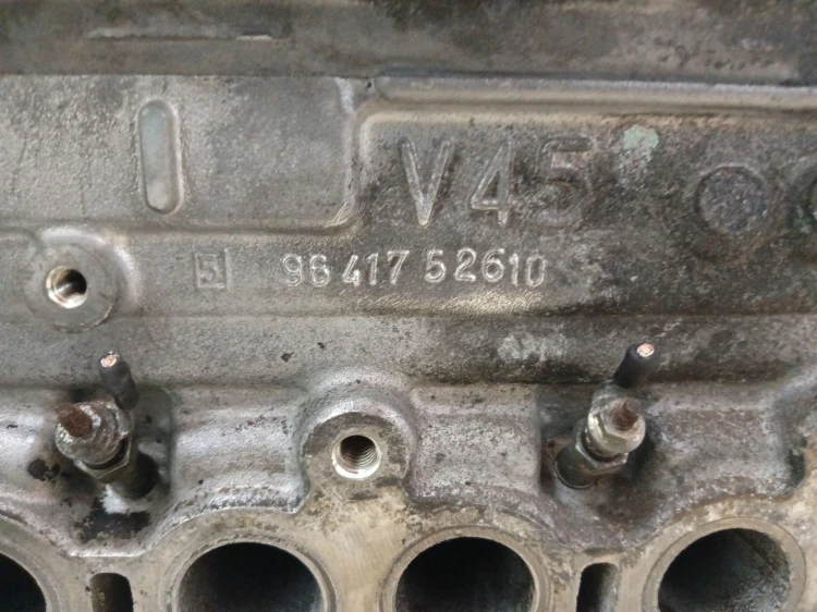 GŁOWICA CITROEN C4 PICASSO I (2006-2010) 2.0 HDI 136KM 9641752610