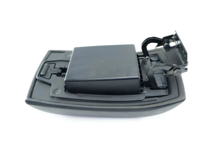 PODŁOKIETNIK FORD MONDEO MK4 (2007-2010) 2.0 BENZ 6M21-R044C82-A