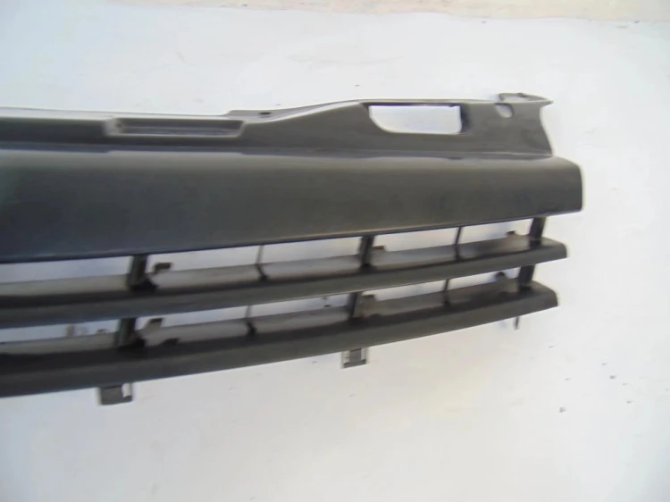 ATRAPA GRILL OPEL ASTRA H GTC (2005-2011) 1.7 CDTI 101KM ZAMIENNIK