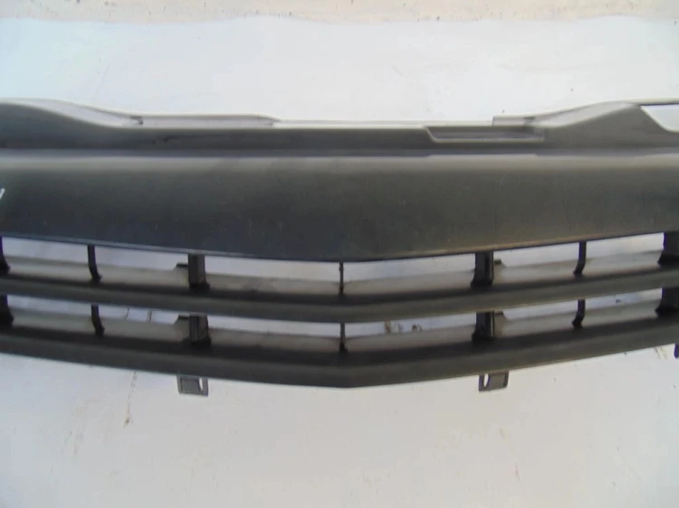 ATRAPA GRILL OPEL ASTRA H GTC (2005-2011) 1.7 CDTI 101KM ZAMIENNIK