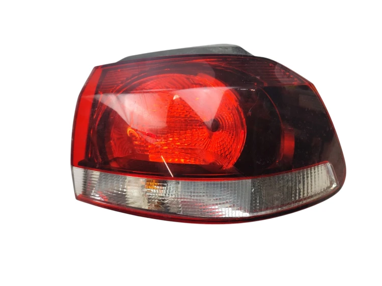 LAMPA PRAWY TYŁ VOLKSWAGEN GOLF VI (2008-2014) 2.0 TDI 140KM