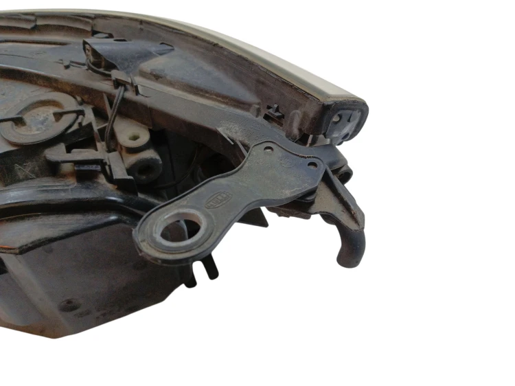 LAMPA LEWY PRZÓD BMW E61 (2003-2007) 2.0 D 163KM