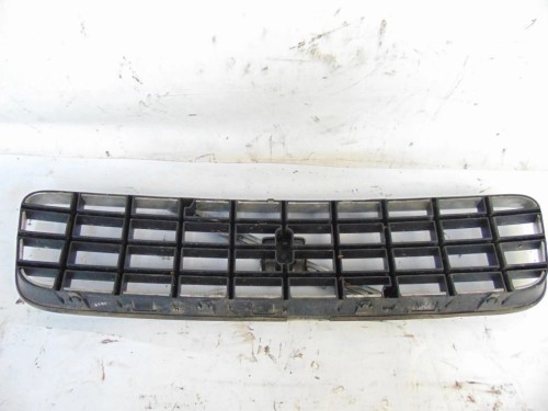 ATRAPA GRILL VOLVO XC90 I (2002-2006) 2.4 D5 163KM 8620641