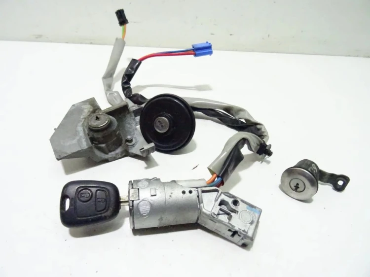 STACYJKA PEUGEOT PARTNER I LIFT (2003-2010)