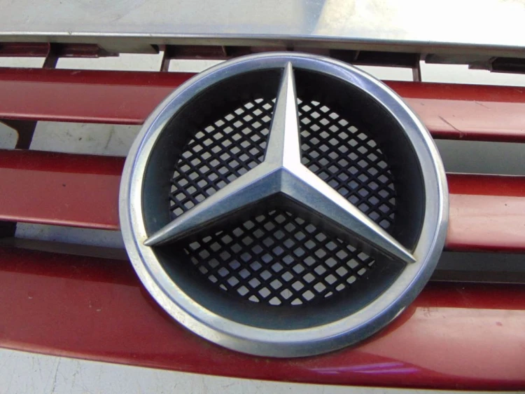 ATRAPA GRILL MERCEDES A- W168 1.7 cdi 1688800083