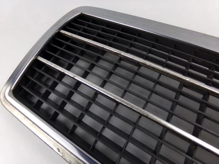 ATRAPA GRILL MERCEDES E W210 (1995-1999) 2.3 BENZ