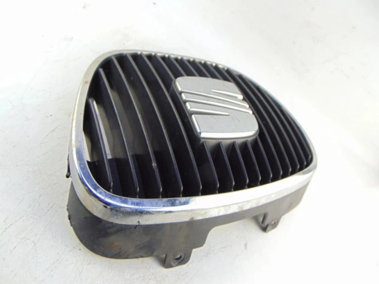 ATRAPA GRILL SEAT IBIZA III (2002-2008) 1.9 TDI 6L0853651