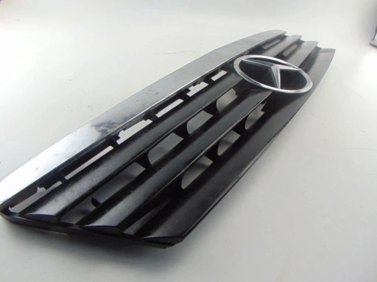 ATRAPA GRILL MERCEDES A- W168 1.7 cdi