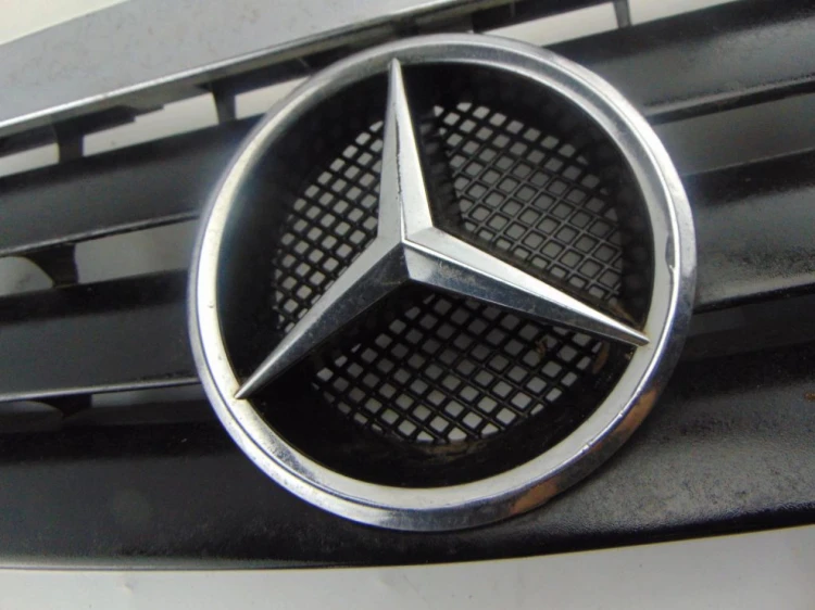 ATRAPA GRILL MERCEDES A- W168 1.7 cdi