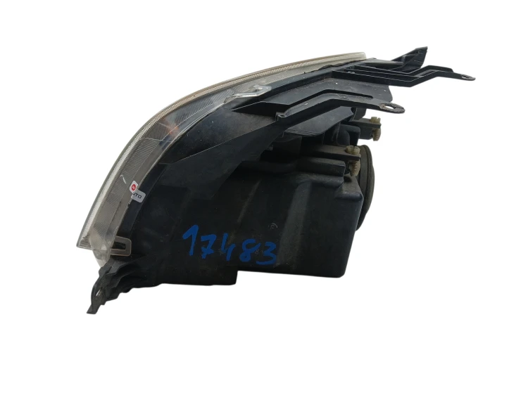 LAMPA PRAWY PRZÓD FORD FUSION LIFT (2005-2012) 1.4 TDCI 68KM 246898-00R