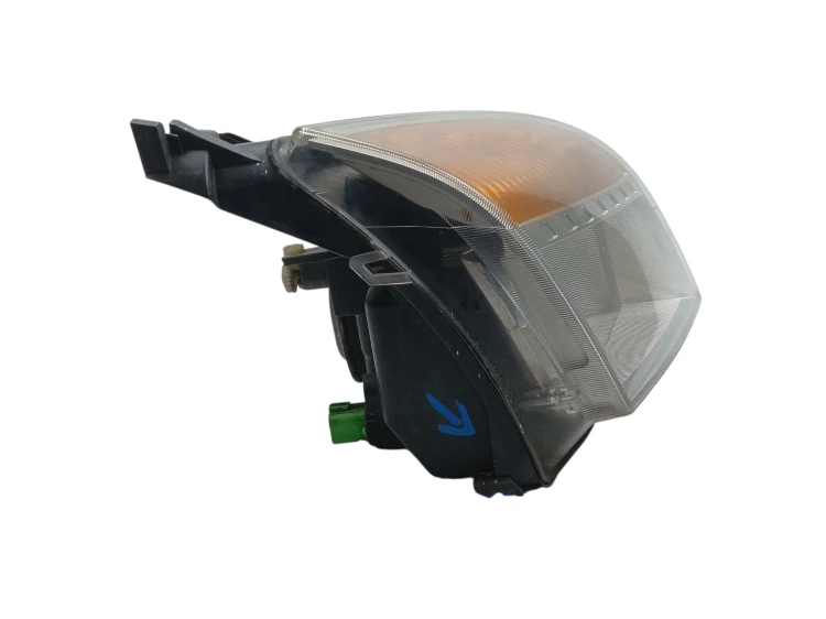LAMPA PRAWY PRZÓD FORD FUSION LIFT (2005-2012) 1.4 TDCI 68KM 246898-00R