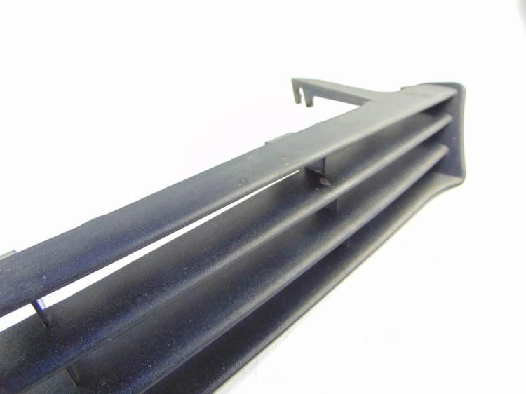 ATRAPA GRILL FORD FOCUS MK1 LIFT (2001 -2004) 1.8 TDCI 100HP