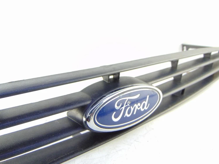 ATRAPA GRILL FORD FOCUS MK1 LIFT (2001 -2004) 1.8 TDCI 100HP