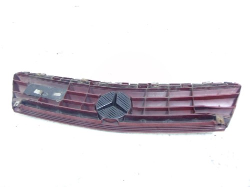 ATRAPA GRILL MERCEDES A W168 (1997-2005) A140 1.4BENZ