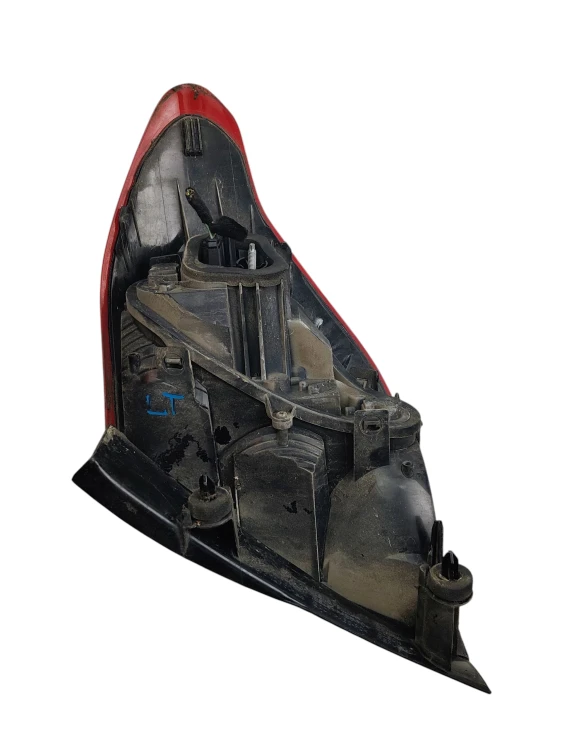 LAMPA PRAWY TYŁ CITROEN C4 II B7 (2010-2018) 1.6 e-HDI 92KM