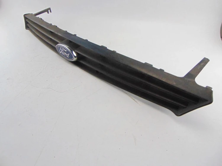 ATRAPA GRILL FORD FOCUS MK1 LIFT (2001 -2004) 1.8 TDCI 100HP