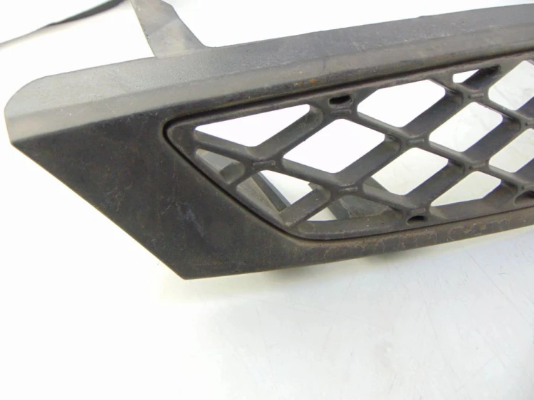 ATRAPA GRILL FORD FOCUS MK1 LIFT (2001 -2004) 1.8 TDCI 100HP 2M51-8200-AGW