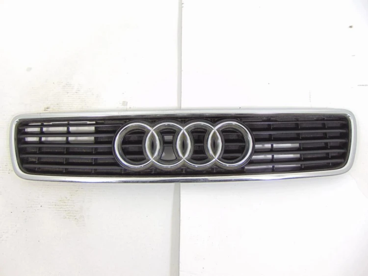 ATRAPA GRILL AUDI A4 B5 (1994 – 2001) 1.9 TDI