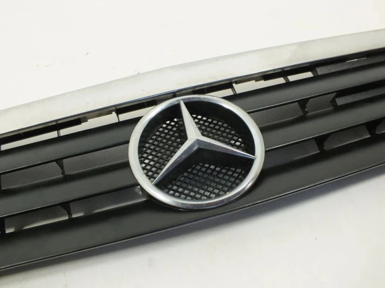 ATRAPA GRILL MERCEDES A W168 (1997-2005) 1.7 cdi