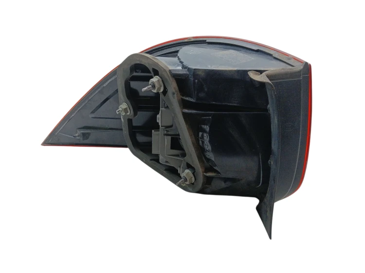 LAMPA PRAWY TYŁ VOLKSWAGEN GOLF VI (2008-2014) 1.6 TDI 105KM