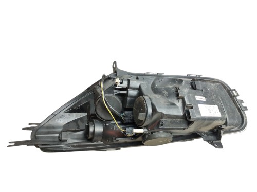 LAMPA PRAWY PRZÓD RENAULT CLIO IV (2012-2016) 1.2 16V 73KM