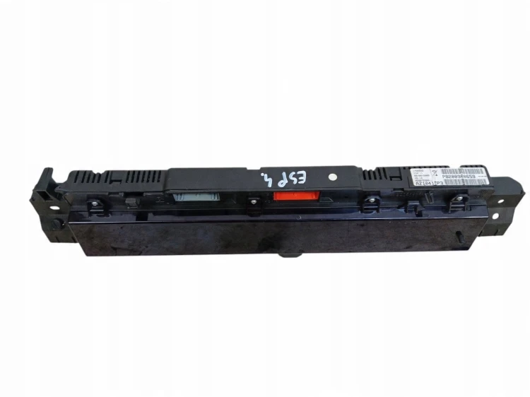 LICZNIK RENAULT ESPACE IV LIFT (2006-2014) 8200980659