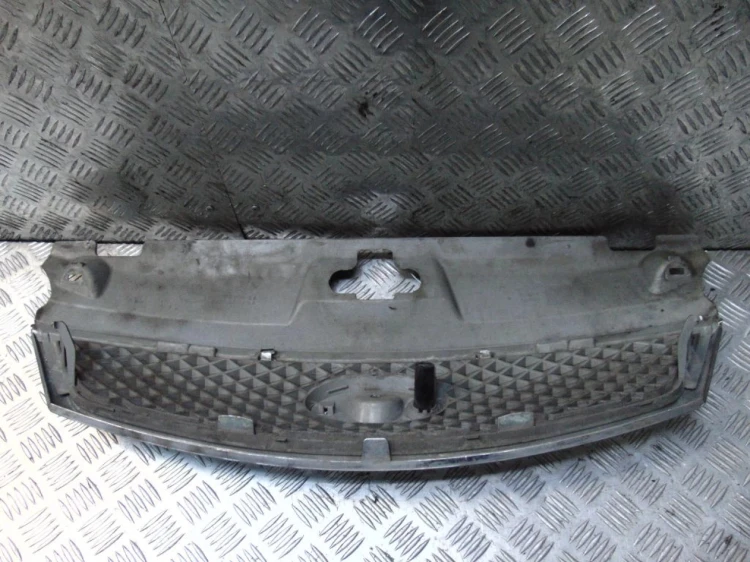 ATRAPA GRILL FORD MONDEO MK3 (2001-2007) 2.0 TDCI 130KM