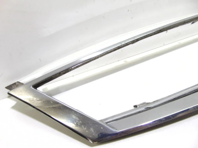 CHROM ATRAPY GRILA FORD MONDEO MK3 (2001-2007)