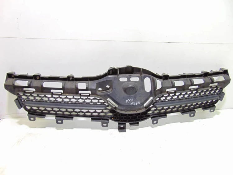 ATRAPA GRILL TOYOTA COROLLA VERSO II (2004-2009) 531110F030