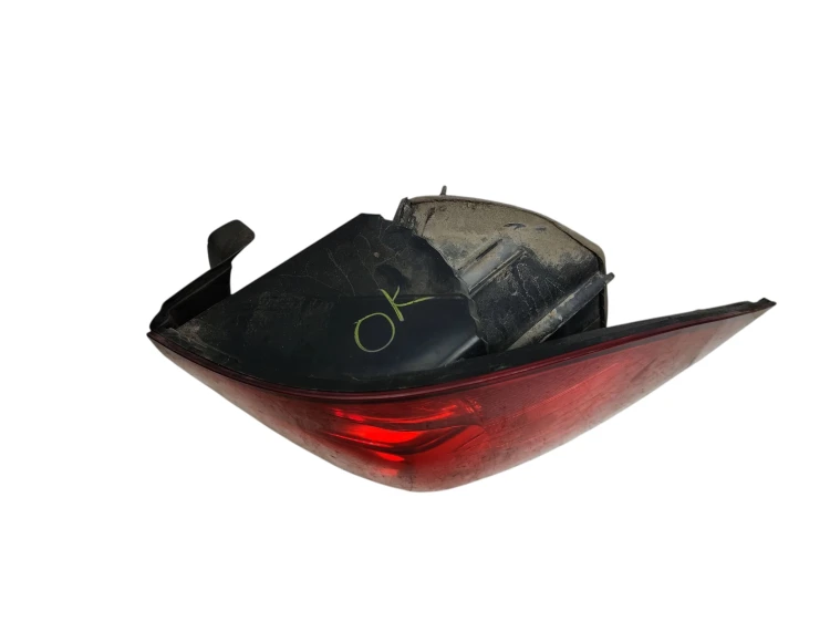 LAMPA PRAWY TYŁ VOLKSWAGEN GOLF VI (2008-2014) 1.6 TDI 105KM 1K9945096E