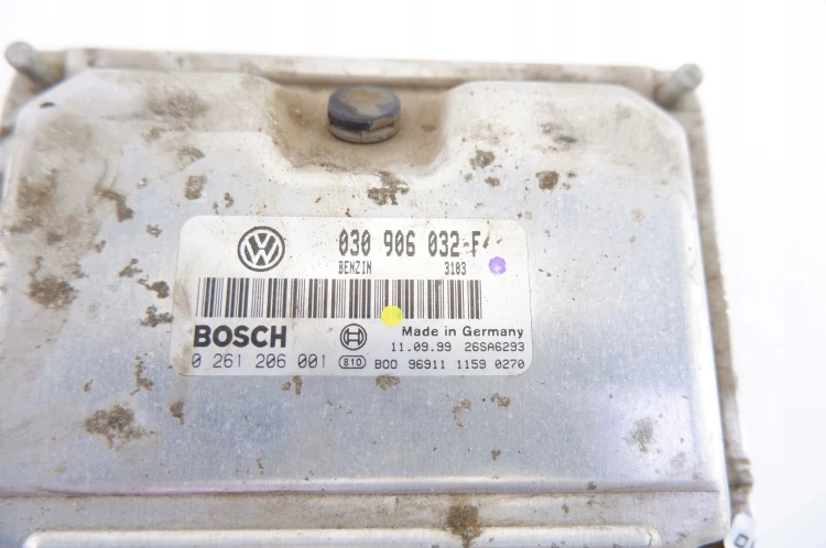 KOMPUTER STEROWNIK SILNIKA VOLKSWAGEN POLO III 6N 1.0 BEN 030906032F