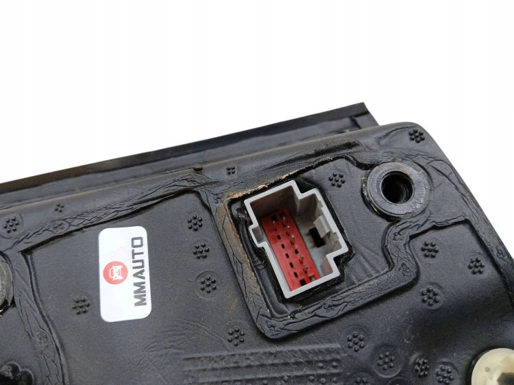 LUSTERKO PRAWE 6 PIN PINÓW FORD FOCUS MK3 LIFT LAK: HF (14-18) UK ANGLIK