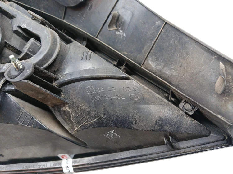 LAMPA PRAWY TYŁ OPEL ASTRA H (2004-2006) 1.6 16V 105KM 24451834