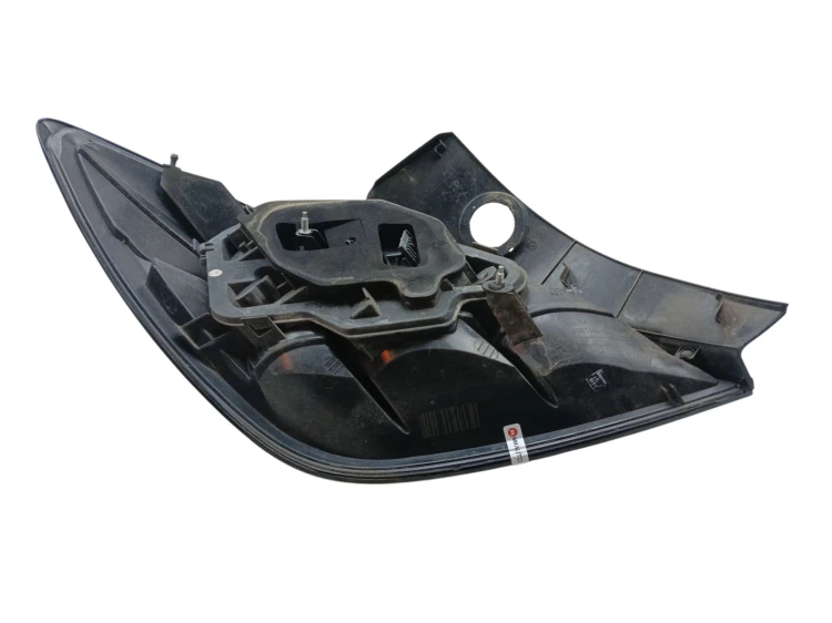 LAMPA PRAWY TYŁ OPEL ASTRA H (2004-2006) 1.6 16V 105KM 24451834