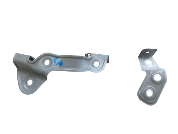 WSPORNIK MOCOWANIE BŁOTNIKA LEWE BMW i4 G26 GRAN COUPE (2021-2024) eDrive40